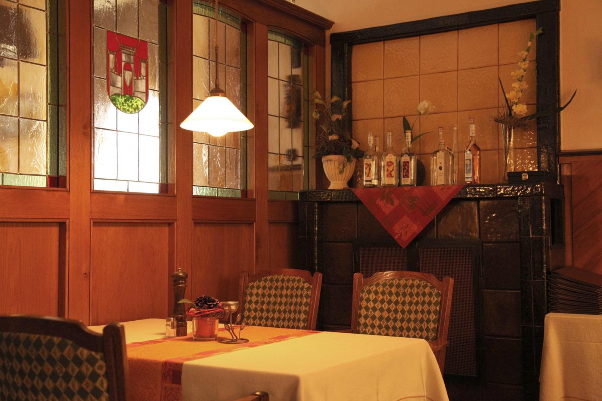 Ackfeld Hotel-Restaurant 부렌 외부 사진