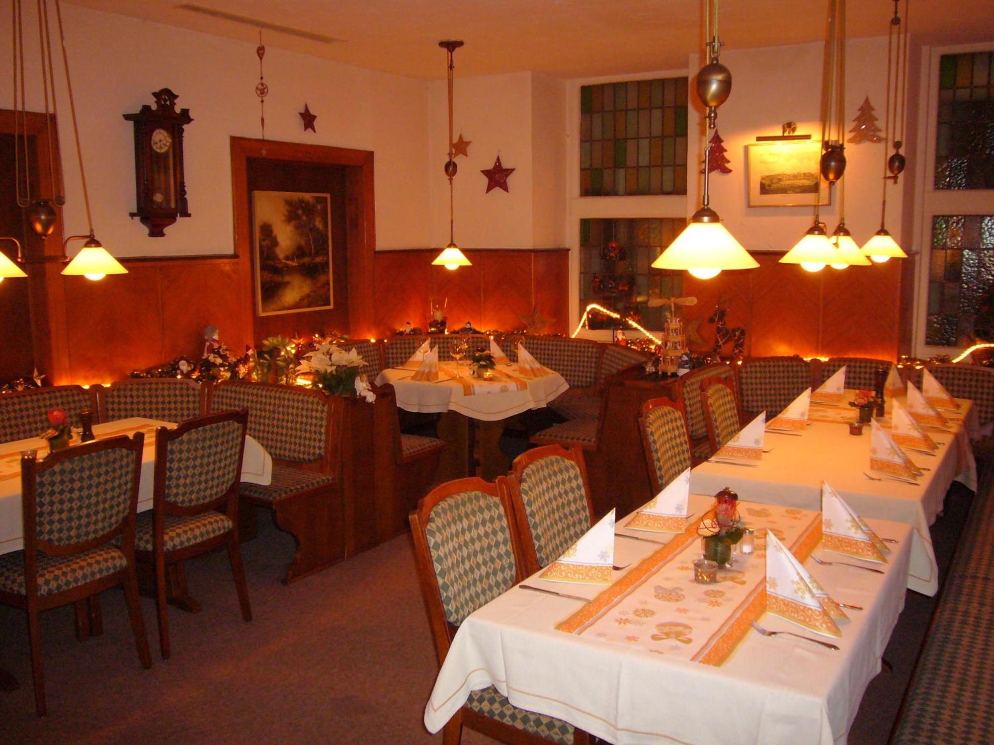 Ackfeld Hotel-Restaurant 부렌 외부 사진