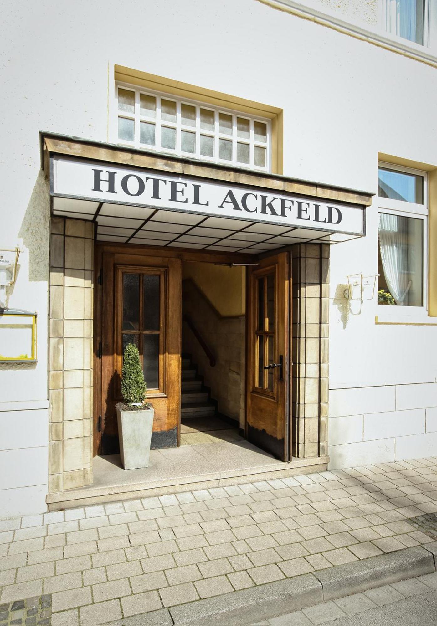 Ackfeld Hotel-Restaurant 부렌 외부 사진